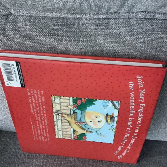 Mary Engelbreit’s Mother Goose - Picture 5 of 7